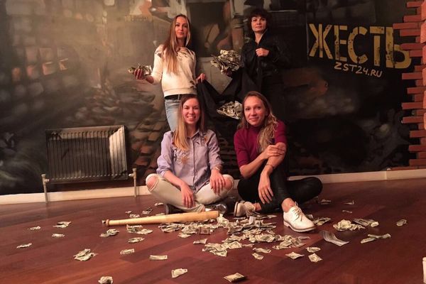 Рецензия от Мир Квестов на Лихие 90-е