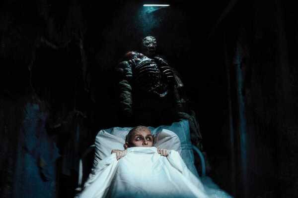 Скидка 15 % в перформансе «Staying Alive»
