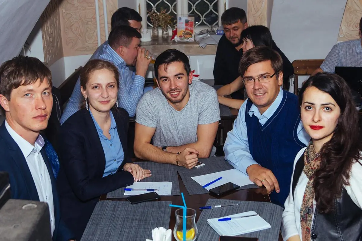 Откройте двери в мир квестов!