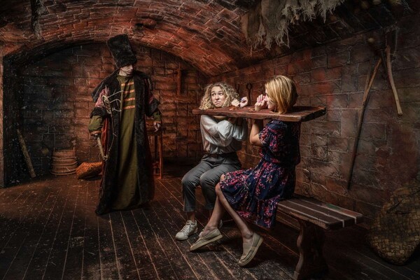 Фотография перформанса «Ловушка времени»