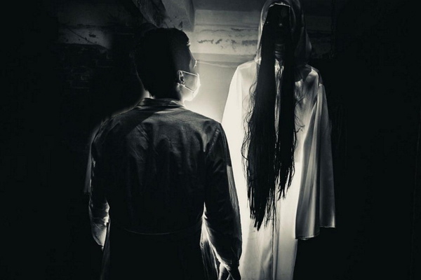 Фотография перформанса «Частная коллекция»