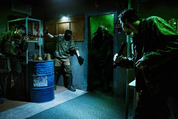 Фотография перформанса «Сталкер»