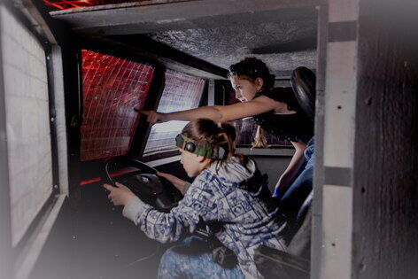 Экшн-игра «Лазертаг» от Lazertag Zone Экшн-игра «Лазертаг» от Lazertag Zone