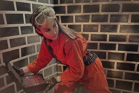 Экшн-игра «Лазертаг "Убежище"» от Lasertag Arena