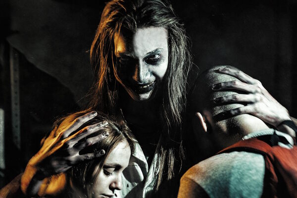 Фотография перформанса «Изоляция: психбольница»