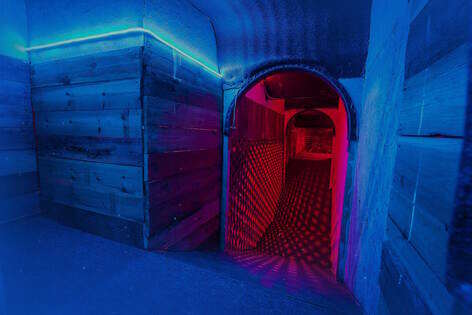 Экшн-игра «Лазертаг "Пиратская станция"» от Lasertag Arena