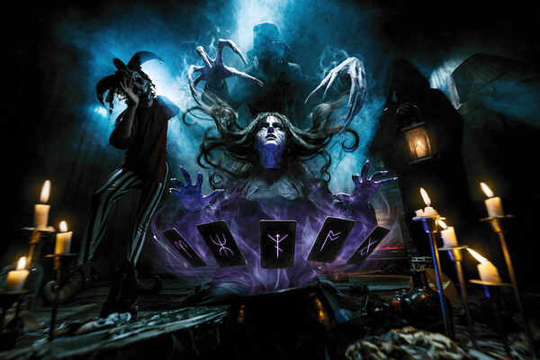 Фотография перформанса «Таро. Карта смерти»