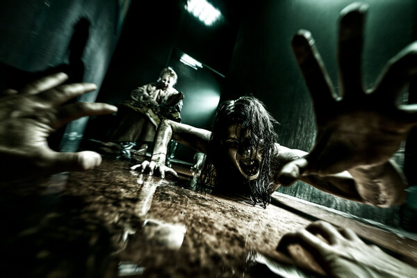 Фотография перформанса «Resident Evil: Biohazard»