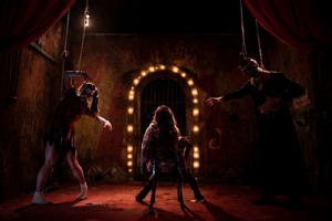 Фотография перформанса Мрачные истории: арена от компании Quest Stars (Фото 3)