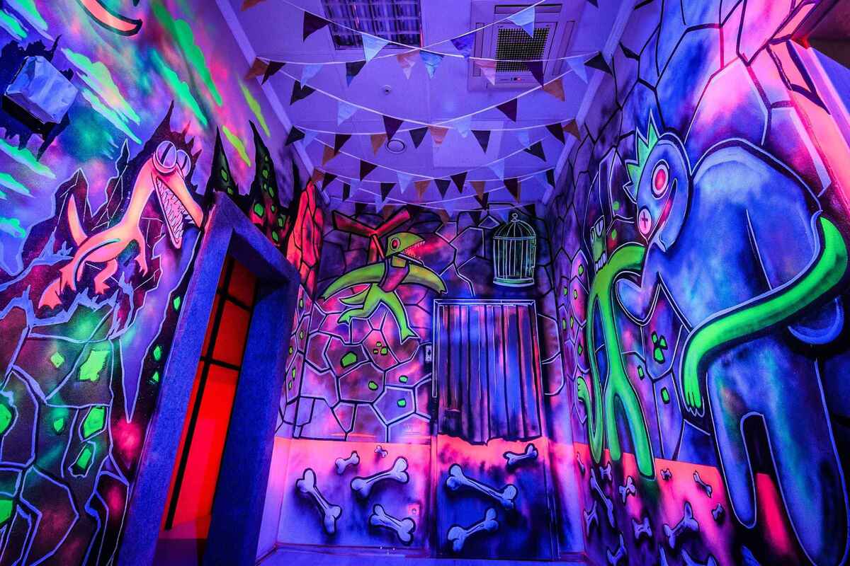 Фотография экшн-игры Лазертаг "Забытая фабрика" от компании Lasertag Arena (Фото 4)