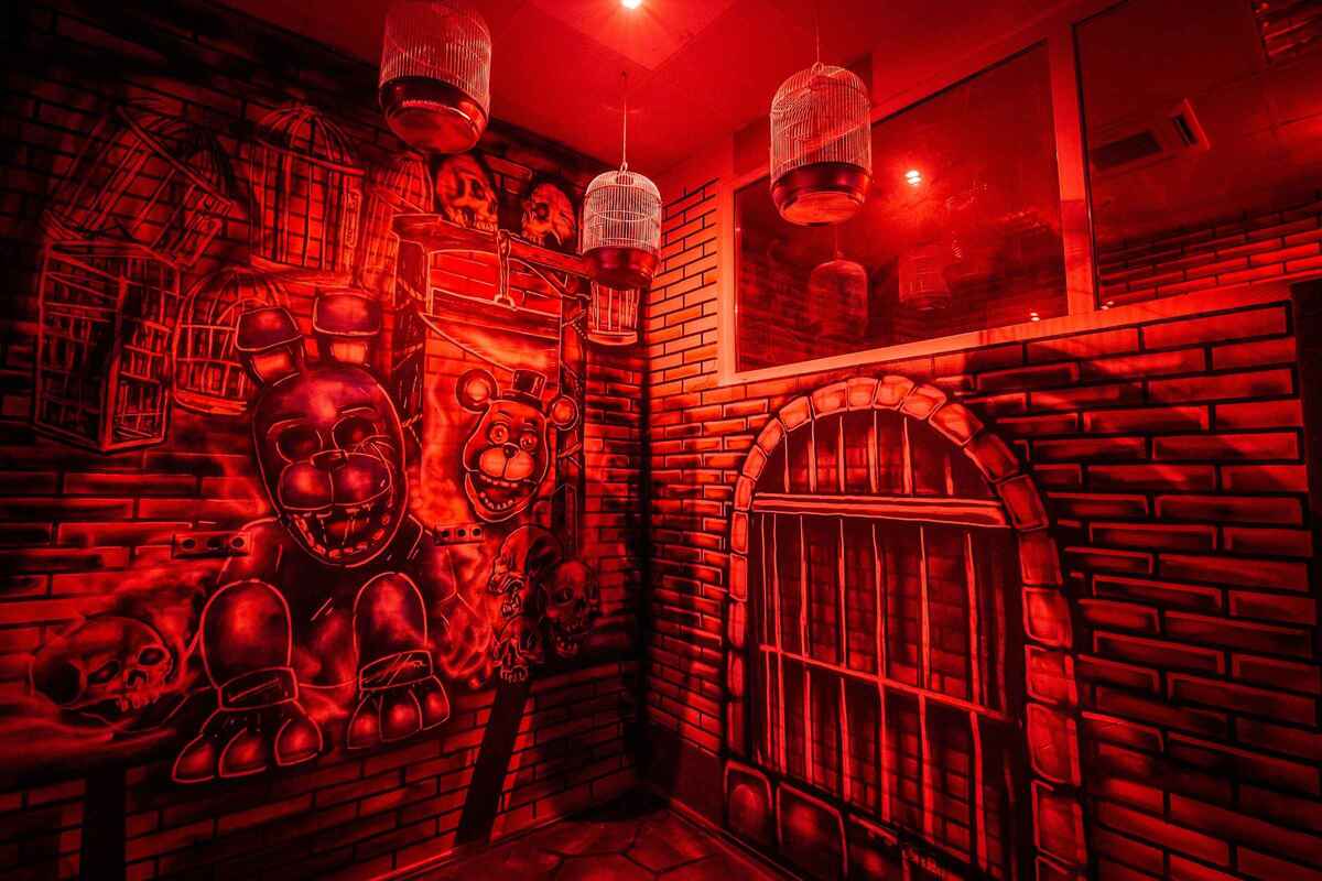 Фотография экшн-игры Лазертаг "Забытая фабрика" от компании Lasertag Arena (Фото 5)