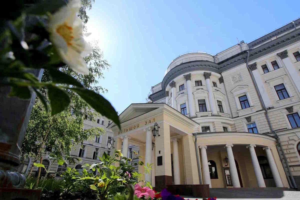 Фотография городского квеста Спектакль окончен от компании Kvestreet (Фото 1)