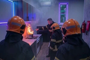 Сквозь дым и пламя