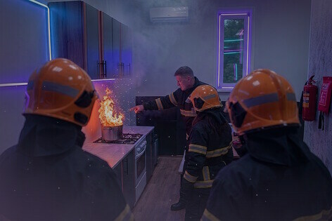 Экшн-игра «Сквозь дым и пламя» от Экстренный вызов Экшн-игра «Сквозь дым и пламя» от Экстренный вызов
