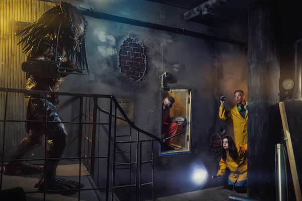 Фотография перформанса «Инстинкт»