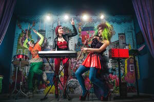 Фотография квеста Квартира Жанны Агузаровой от компании Клаустрофобия (Фото 2)