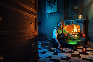 Фотография перформанса Алхимик от компании Клаустрофобия (Фото 1)