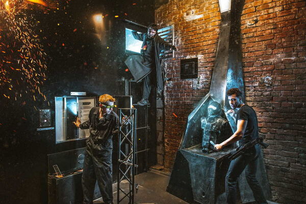 Фотография перформанса «Дивергент. Этап: фильтрация»