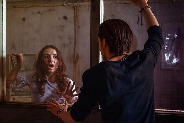 Фотография перформанса «Лоботомия»