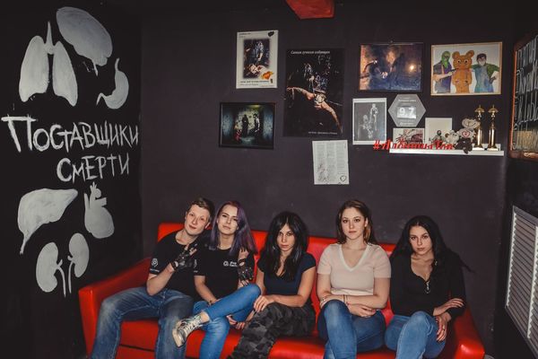 Рецензия от КвестОбзор на Поставщики смерти