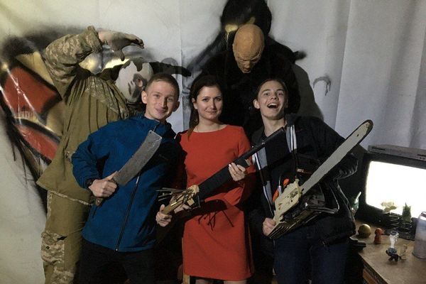 Команда «Мир Квестов» в квесте Безумец