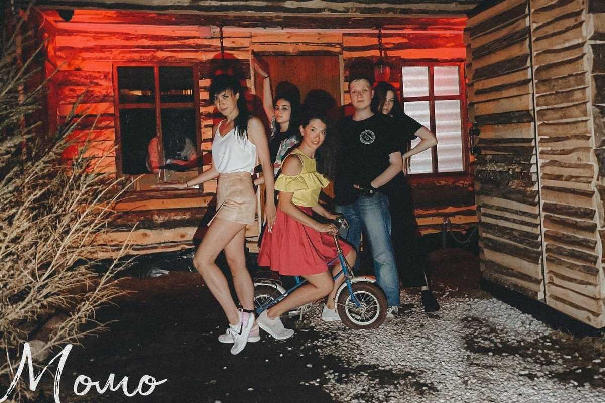 Рецензия от КвестОбзор на Момо