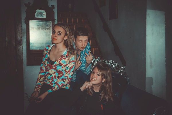 Команда «КвестОбзор» в квесте Диверсанты в тылу врага