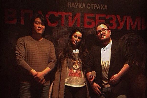 Команда «Энтропия развлечений» в квесте В пасти безумия